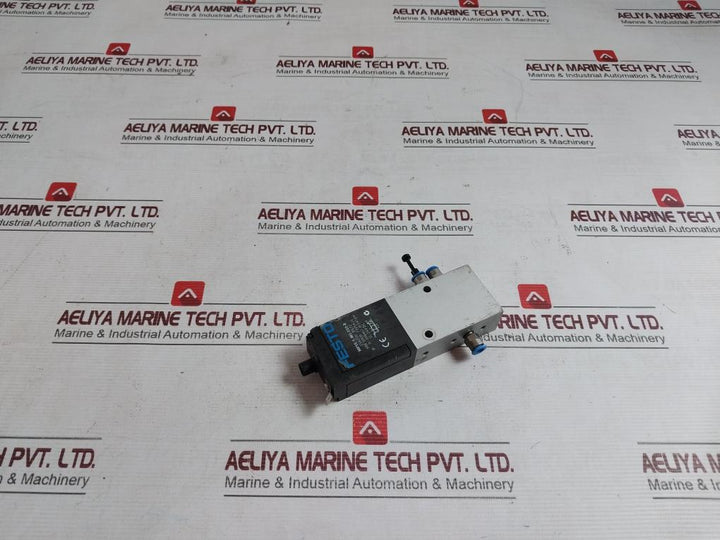 Festo Mpye-5-m5-010-b Proportional Directional Control Valve Hw 1009 7105421