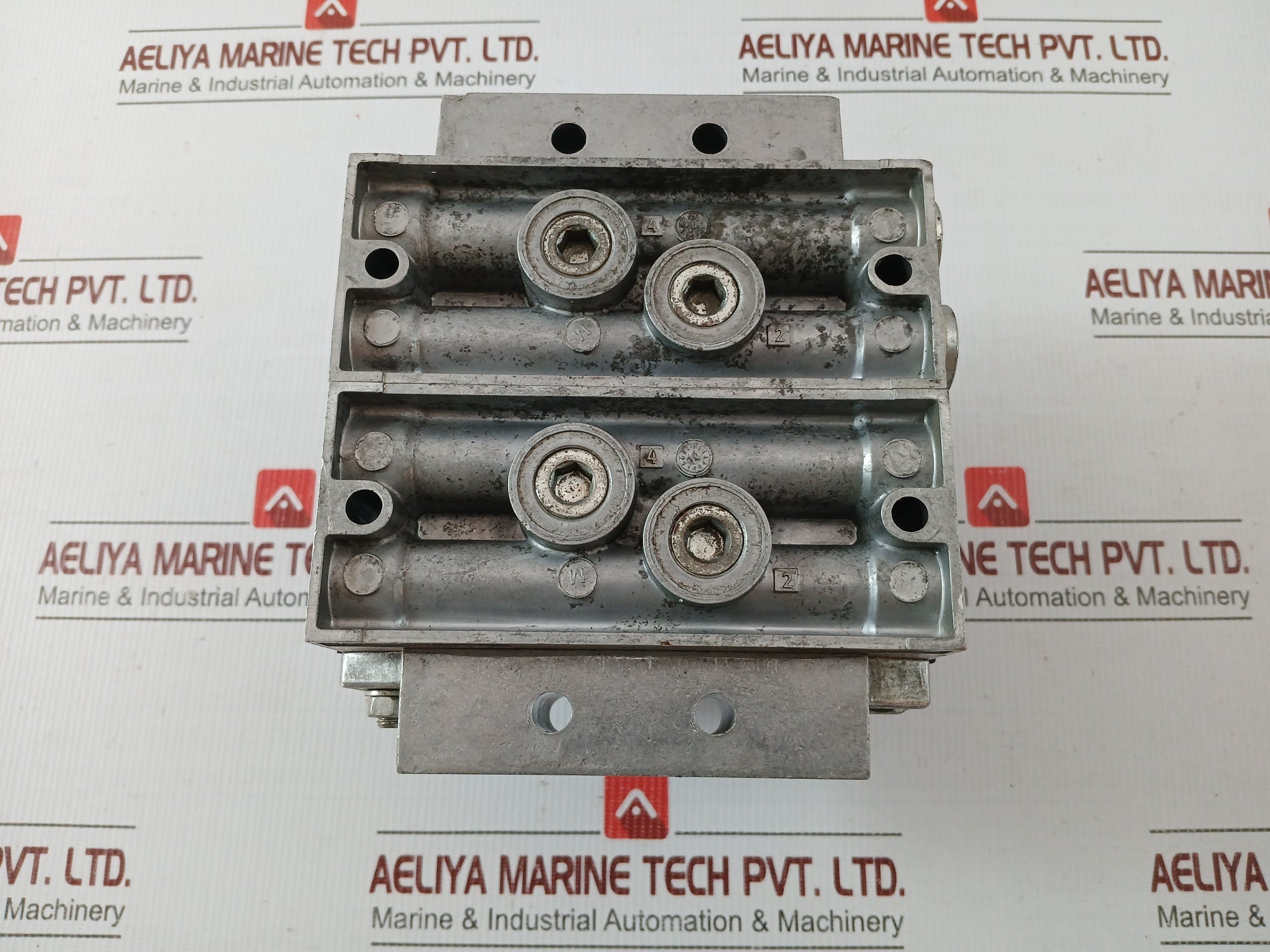 Festo Mebh-5/3B-d-2-zsr-c Solenoid Valve 3-10 Bar 40-145 Psi