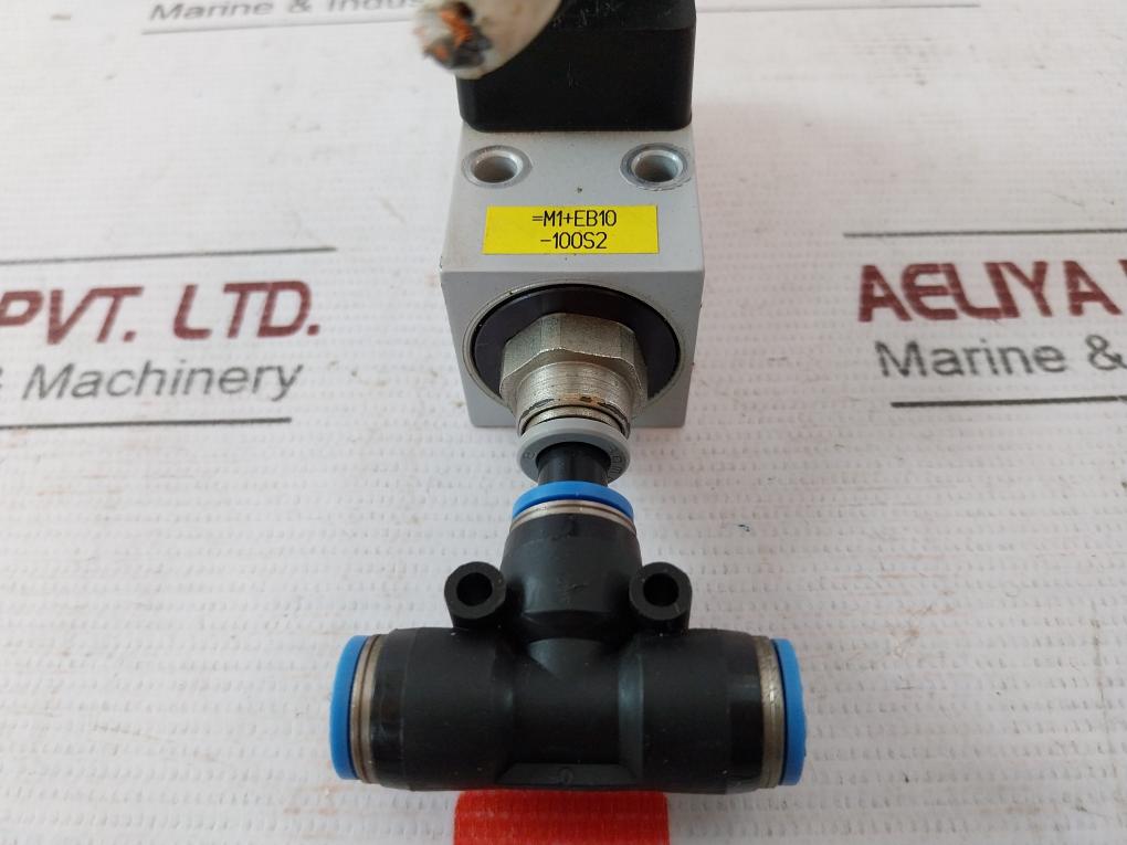 Festo Pev-1/4-b Pressure Switch 1-12 Bar 250Vac/125Vdc 15-175 Psi 24Vdc-4A