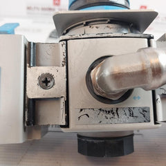 Festo Pev-1/4A-wd Pneumatic Service?Unit Assy Air Prep Manifold 3Hnm 06880-1