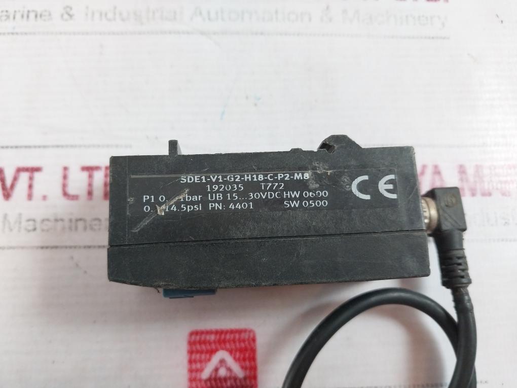 Festo Sde1-v1-g2-h18-c-p2-m8 Pressure Sensor 15 To 30 V Dc Pi102