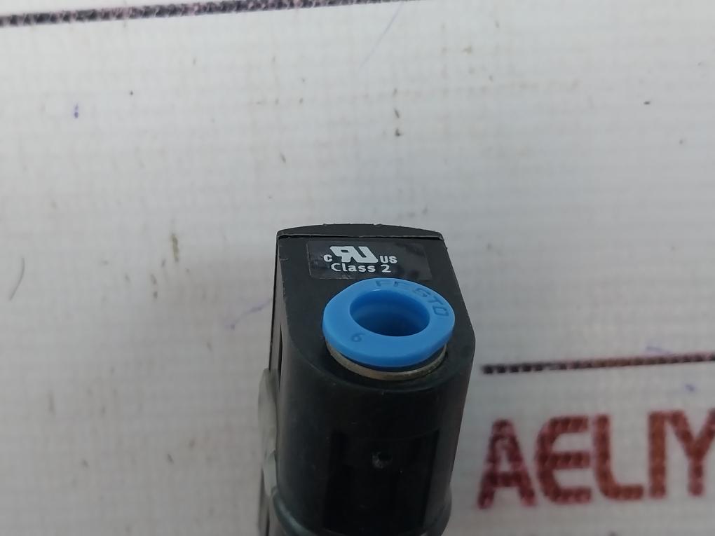 Festo Sde5-d10-o-q6e-p-k Pressure Sensor 0-10bar/15-30vdc Class 2 542890 F213