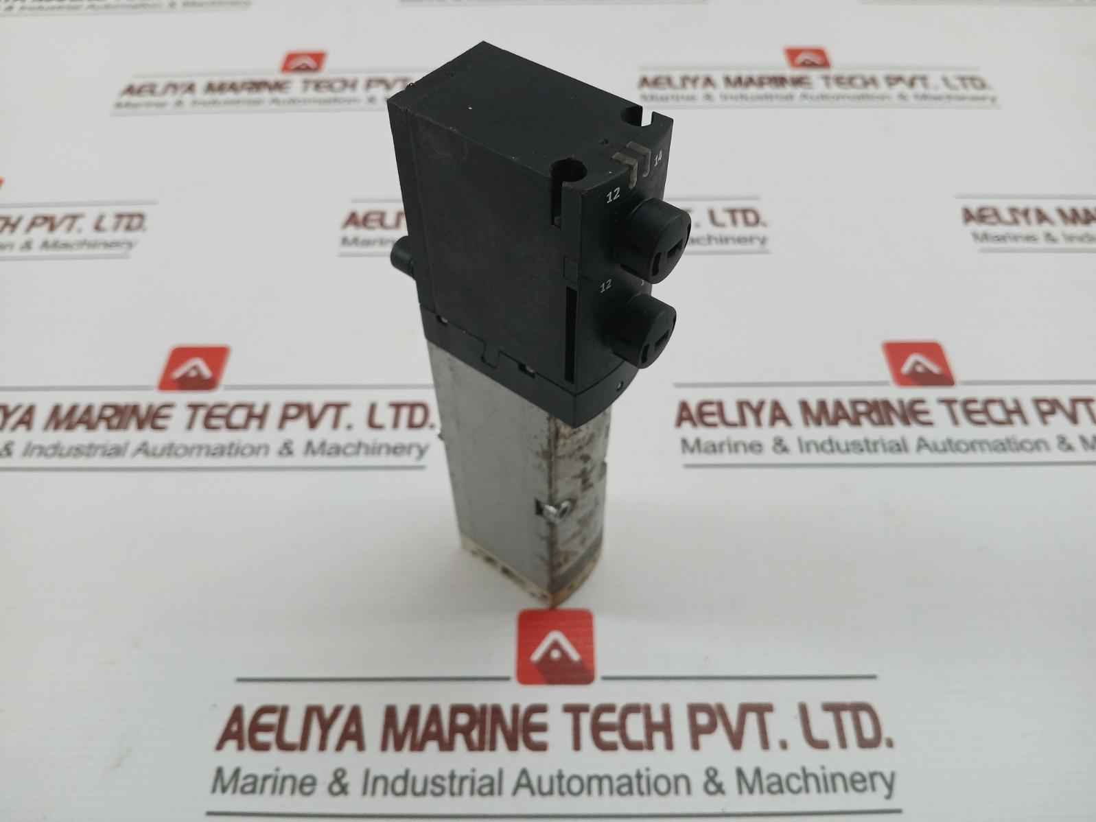 Vsva-b-b52-zd-a1-1T1L Solenoid Valve Brand Festo Ip65 24Vdc -13,7-145Psi