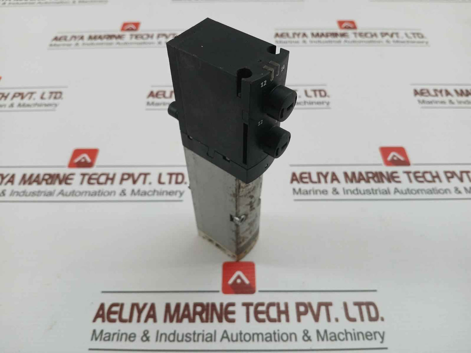 Vsva-b-b52-zd-a1-1T1L Solenoid Valve Brand Festo Ip65 24Vdc -13,7-145Psi
