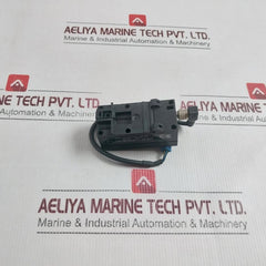 Festo Sde1-v1-g2-h18-c-p2-m8 Pressure Sensor 15-30Vdc