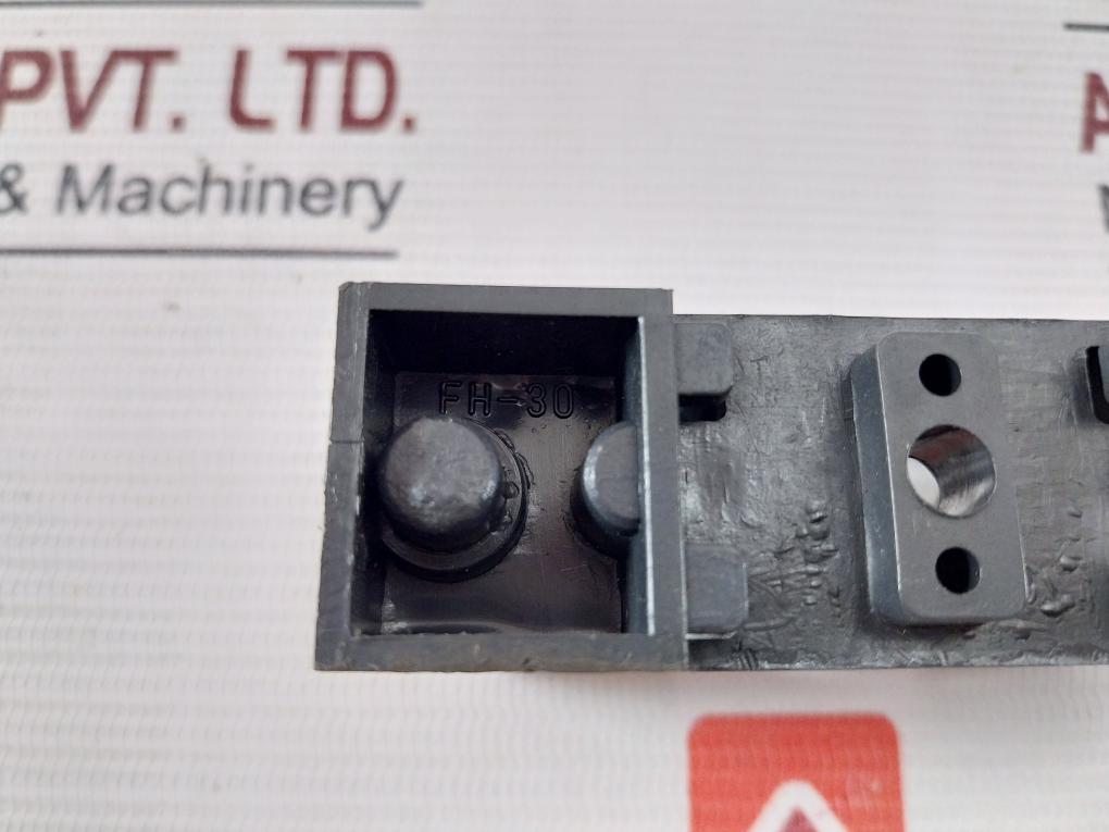 Fh-30 Fuse Holder 600V 30A