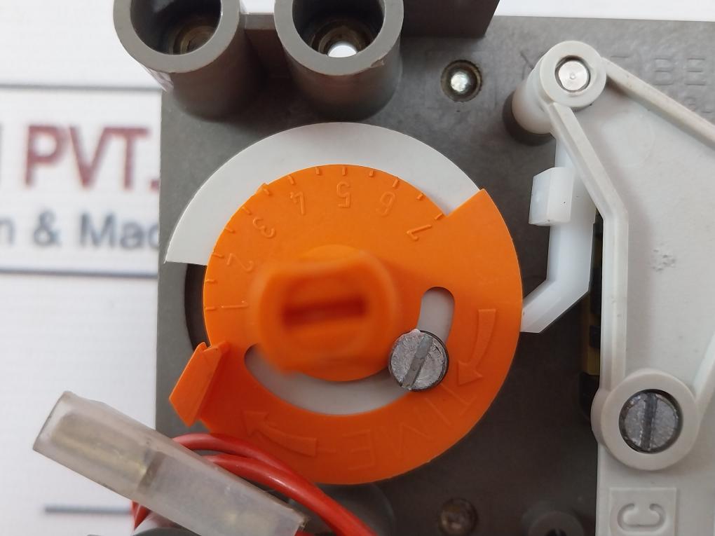 Fiber M51 R Refrigerator Cabinet Motor 220V 50/60Hz