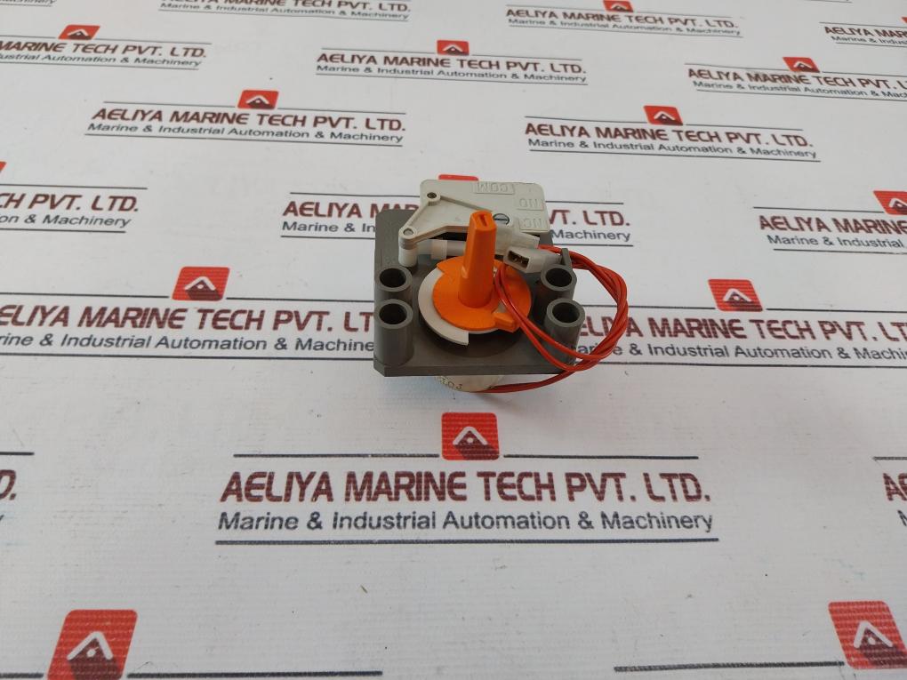 Fiber M51 R Refrigerator Cabinet Motor 220V 50/60Hz