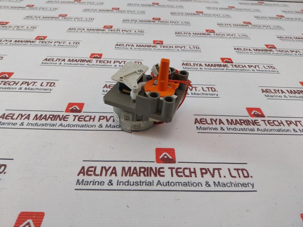 Fiber M51 R Refrigerator Cabinet Motor 220V 50/60Hz