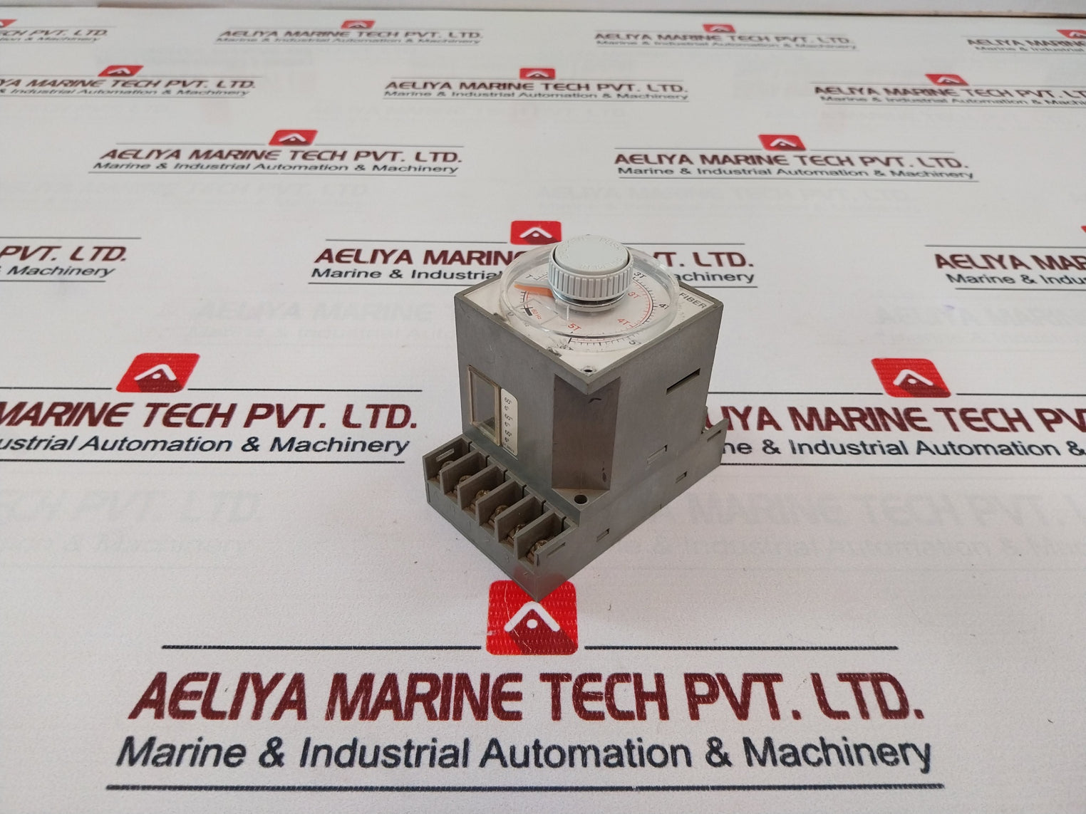 Fiber P12.4.26.09 Timer With Base V 110 50/60Hz