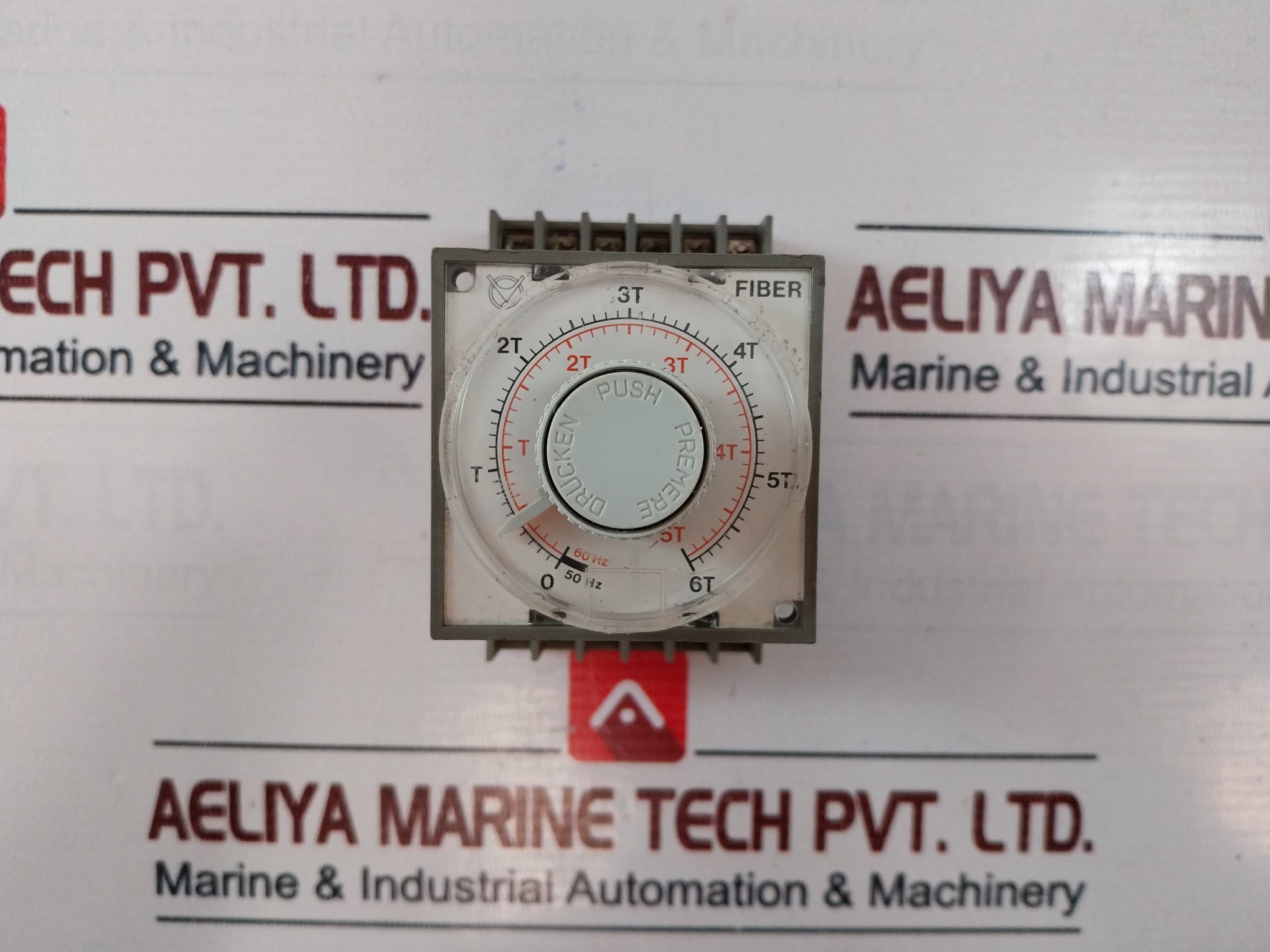Fiber P12.4.26.09 Timer With Base V 110 50/60Hz