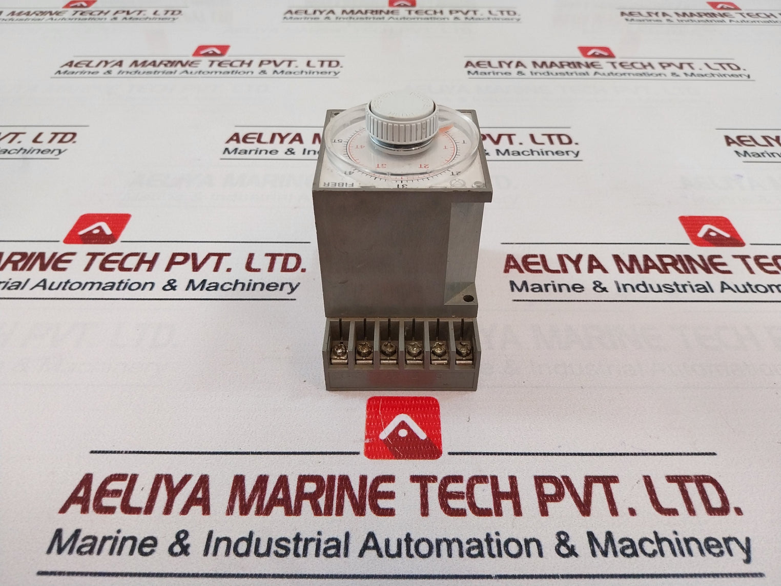 Fiber P12.4.26.09 Timer With Base V 110 50/60Hz