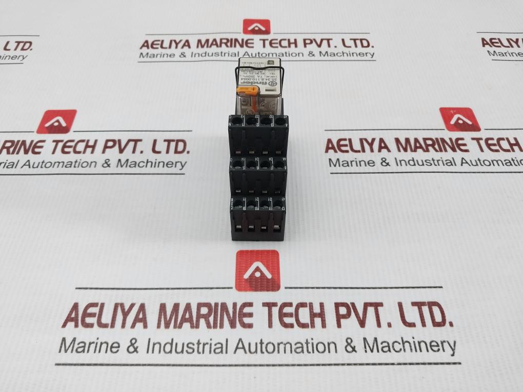 Finder-110-Vac-10A-Power-Relay-With-Socket-Base-55-34-8-110-6