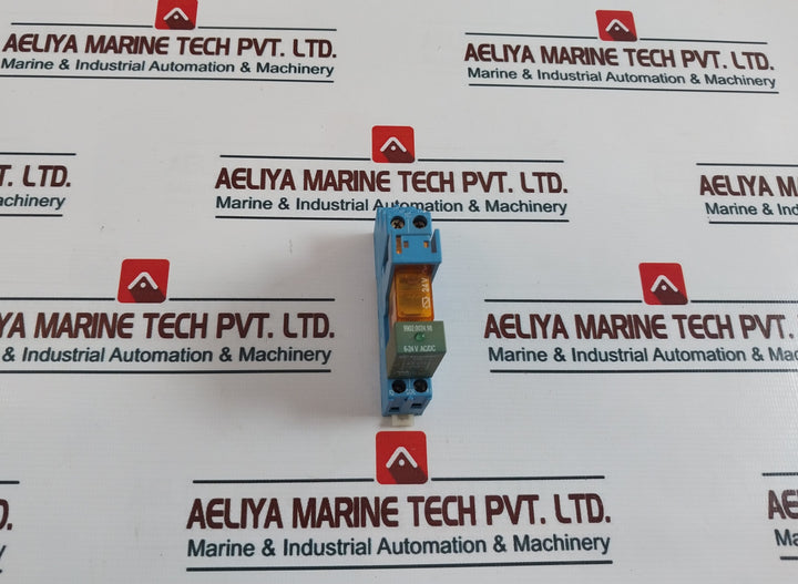 Finder 40.52/95.05 Plug-in Relay With Socket Coil 9902.0024.98 8A 250V~ 50-60Hz