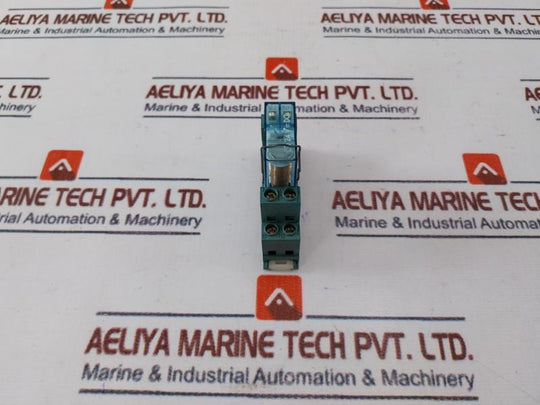 Finder 40.52 Miniature Relay With Socket 95.65 24vdc 8a 250v/5a 250v
