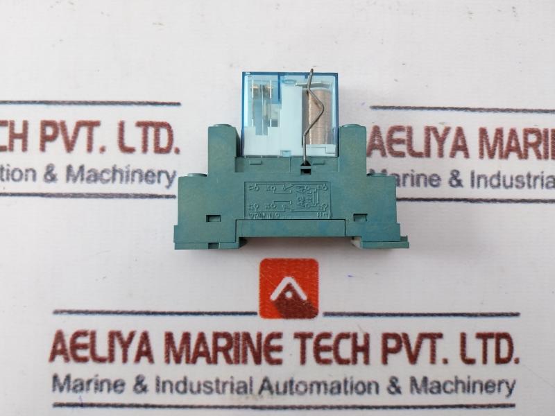 Finder 40.52 Miniature Relay With Socket 95.65 24vdc 8a 250v/5a 250v