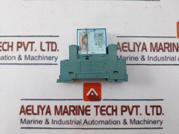 Finder 40.52 Miniature Relay With Socket 95.65 24vdc 8a 250v/5a 250v