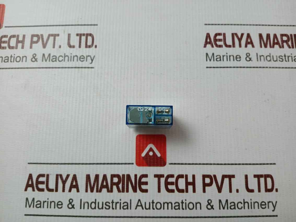 Finder 40.52 Plug-in Relay 5A 250V~