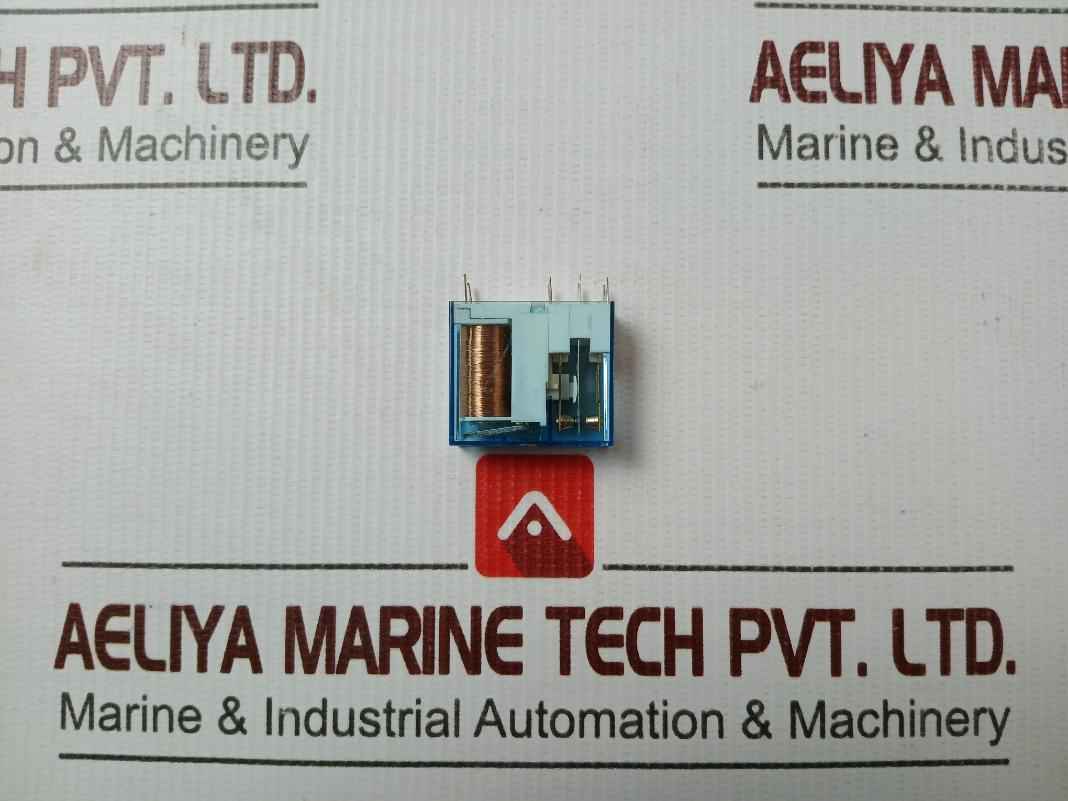 Finder 40.52 Plug-in Relay 5A 250V~