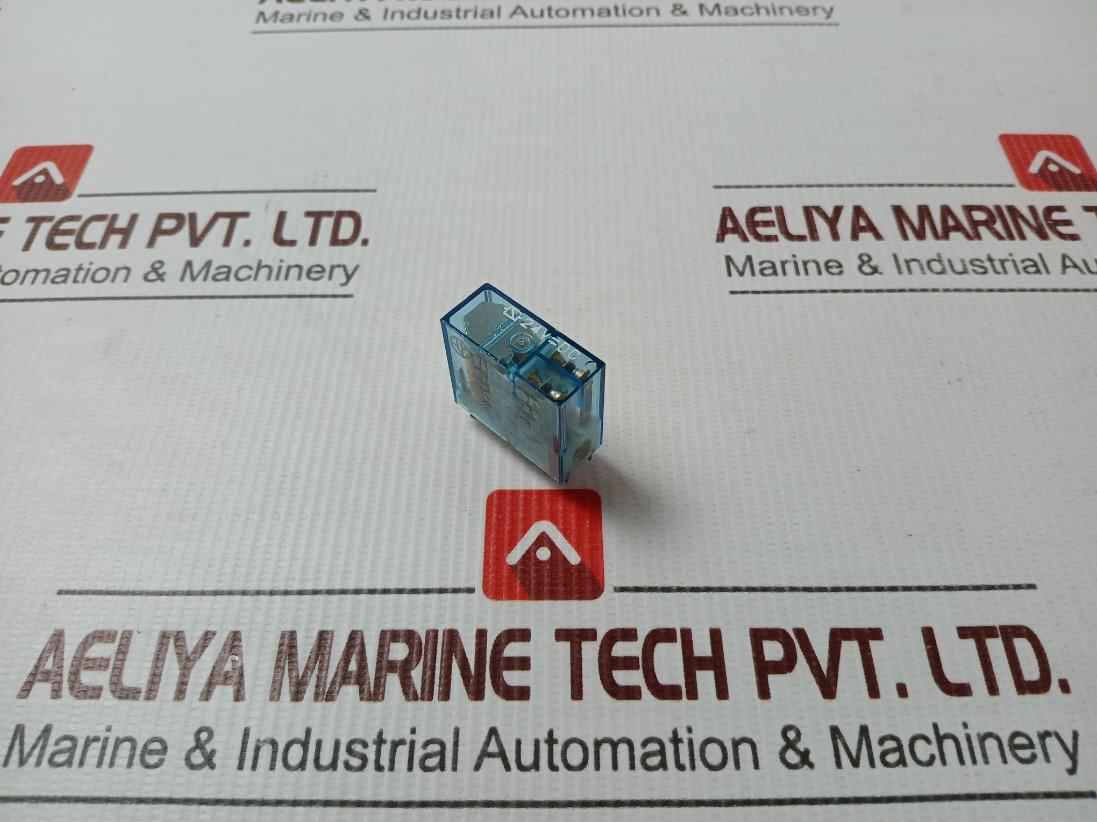 Finder 40.52 Plug-in Relay 5A 250V~