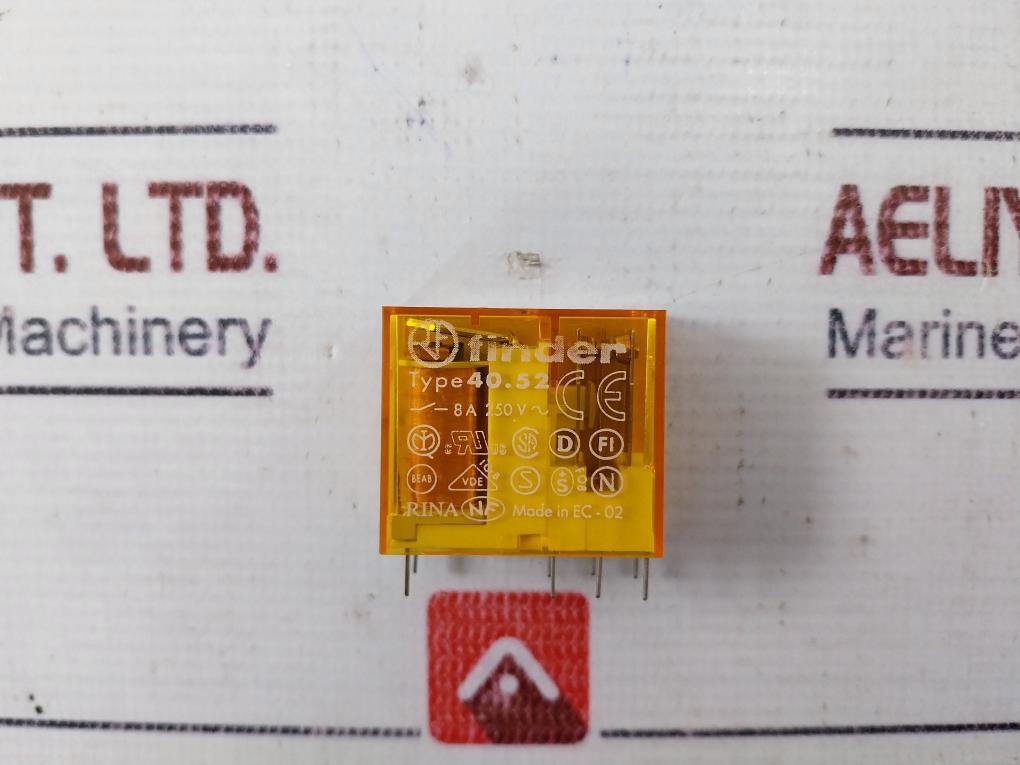 Finder 40.52 Relay 8A