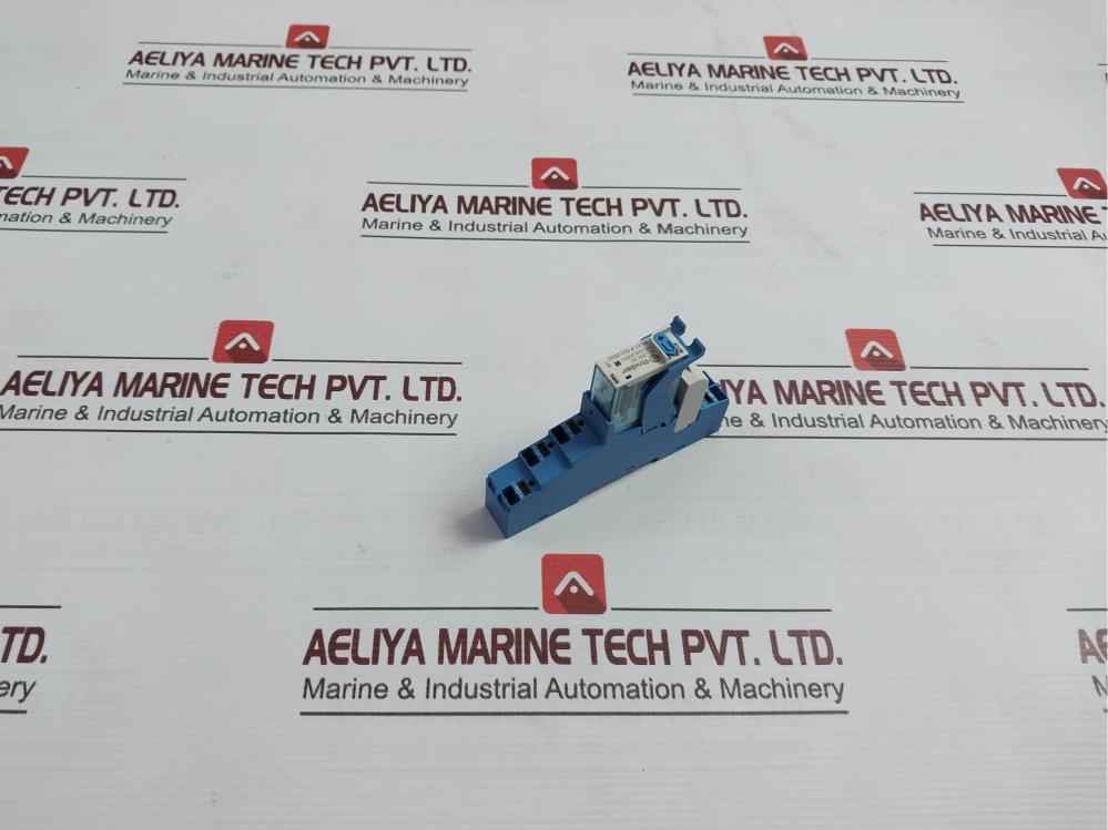 Finder 46.61.9.024.0040 Relay Socket 10A 300V 70°C