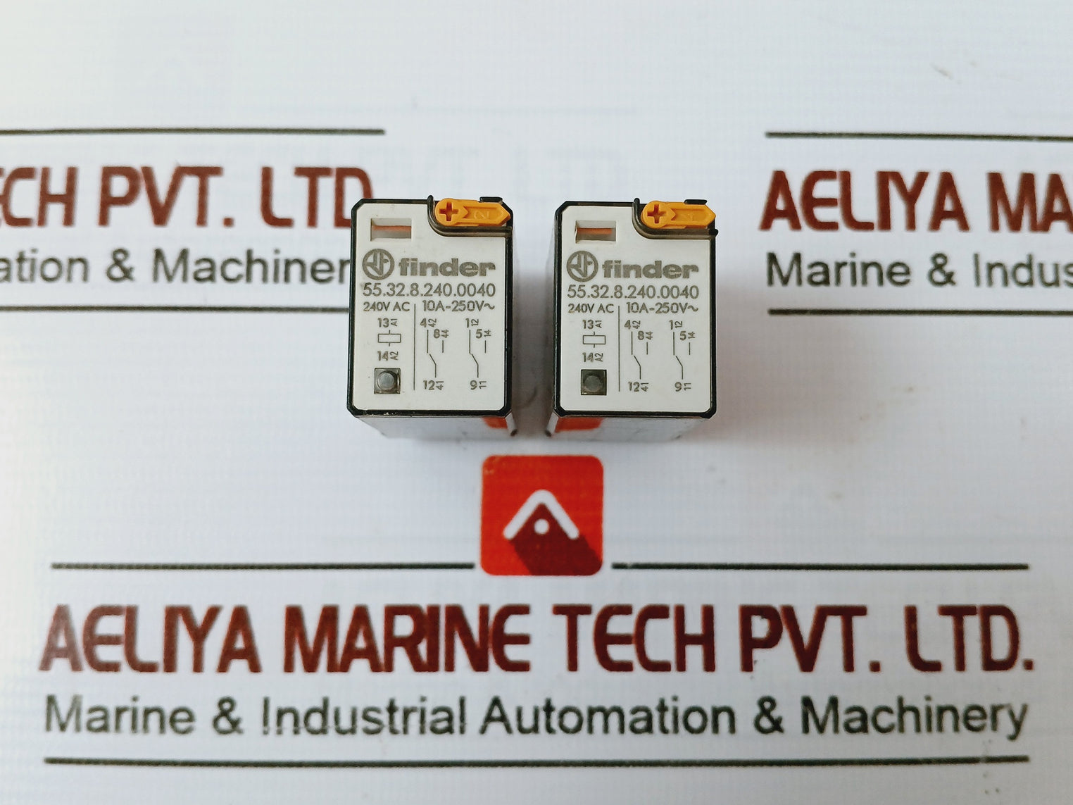 Finder 55.32.8.240.0040 53 Series General Purpose Relay 240V Ac 10A-250V