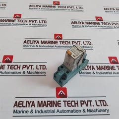 Finder 55.32.8.240.0040 Relay With Socket 94.82 240Vac 10A-250V