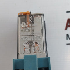 Finder 55.32.8.240.0040 Relay With Socket 94.82 240Vac 10A-250V