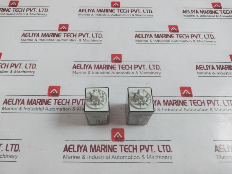 Finder 60.12.8.048.0040 Switching Relay 10A-250V 48V Ac 6C Series With 90 Socket