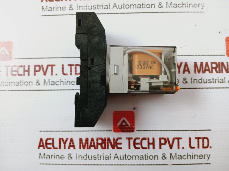 Finder 60.12.8.230.0040 General Purpose Relay 6C Series W/90 Series Socket