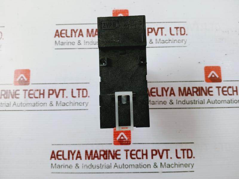 Finder 60.12.8.230.0040 General Purpose Relay 6C Series W/90 Series Socket