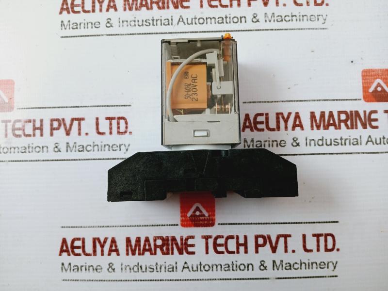 Finder 60.12.8.230.0040 General Purpose Relay 6C Series W/90 Series Socket