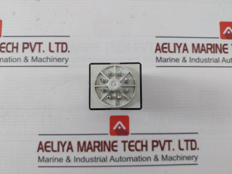 Finder 60.12.9.024.0040 General Purpose Relay With 90 Series Socket 24V Dc