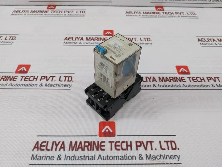 Finder 60.12.9.024.0040 General Purpose Relay With 90 Series Socket 24V Dc
