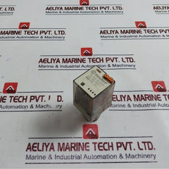Finder 60.13.8.110.0040 Plug In Power Relay 110V Ac Coil