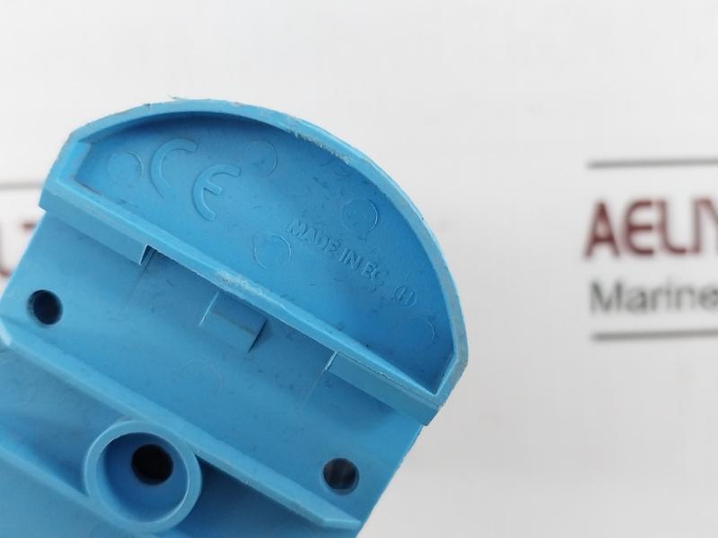 Finder 60.13.9.060.0040 General Purpose Relay With Socket 10A-250V- 90.23 277V