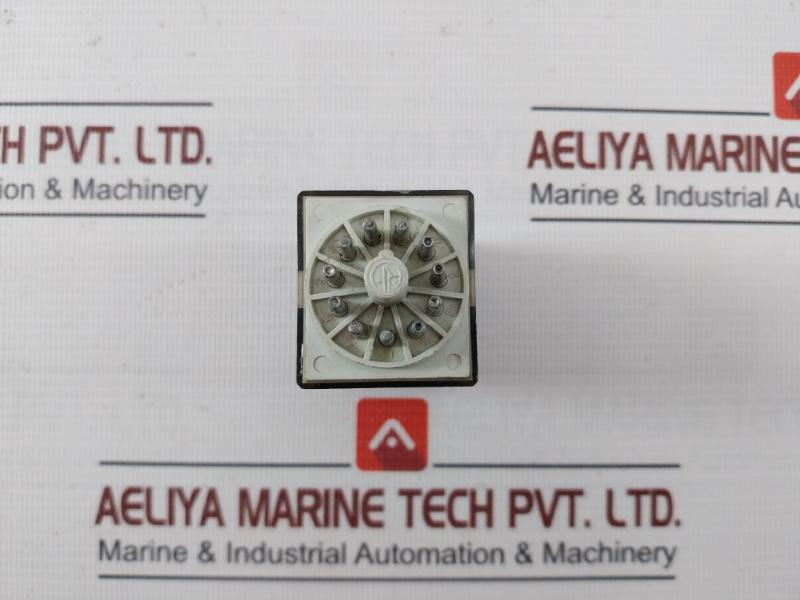Finder 60.13 General Purpose Relay 24Vdc--- 10A-250V~