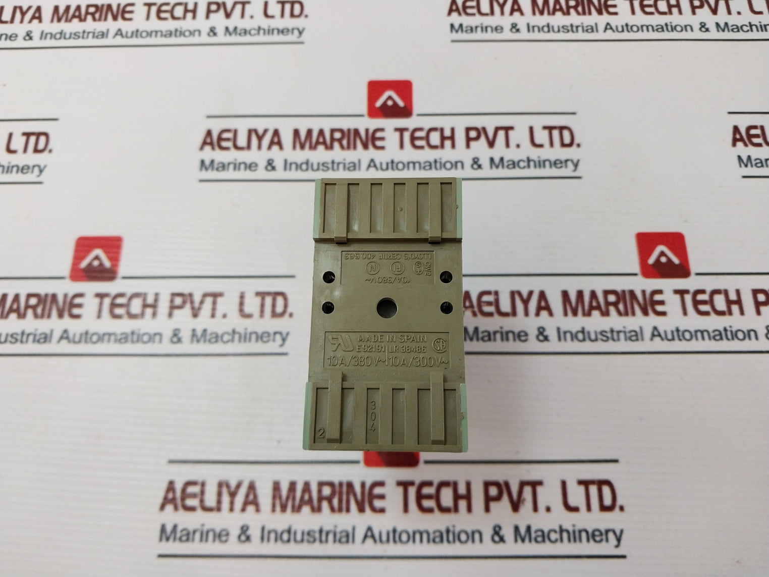 Finder 60.13 Power Relay With Base 10A 380V