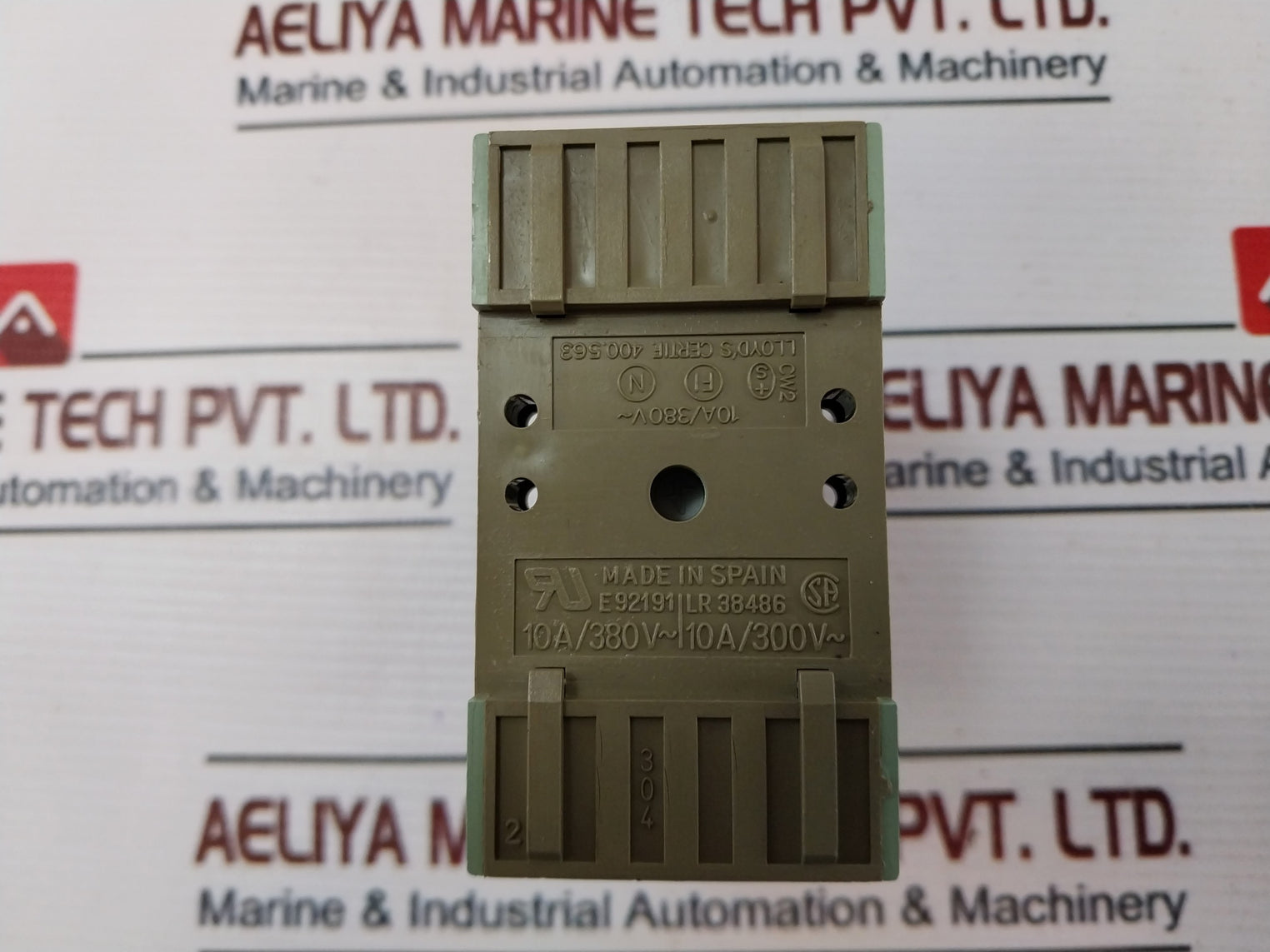 Finder 60.13 Power Relay With Base 10A 380V