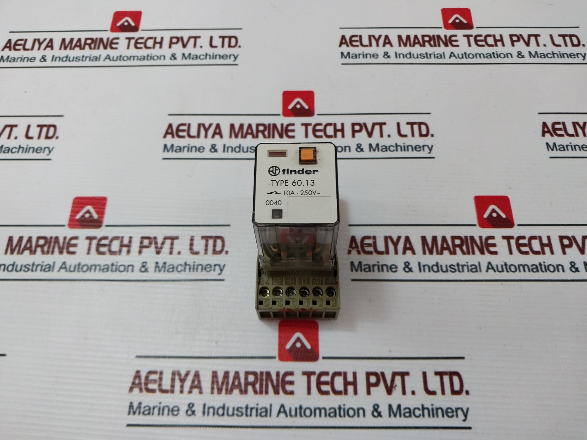 Finder 60.13 Relay With Base 10A 380V