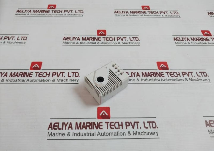 Finder 7T.91.0.000.2004 Thermostat 01170.0-00 Ac230V 50/60Hz Ac250V 10(4)A