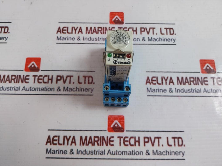 Finder 85.34.8.230 Multifunction Timer 5a 250v~