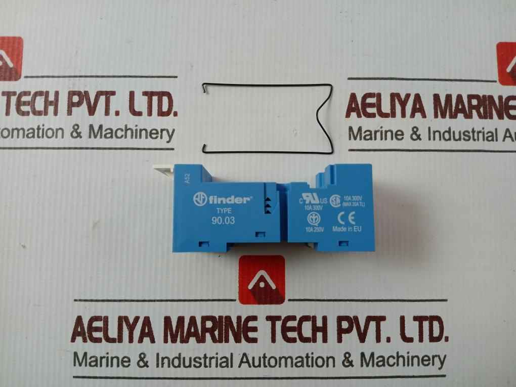 Finder 90.03 Relay Socket 10A 250V