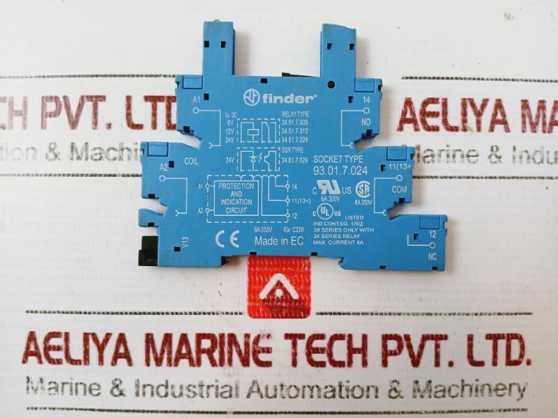 Finder 93.01.7.024 Relay Socket Max 6A