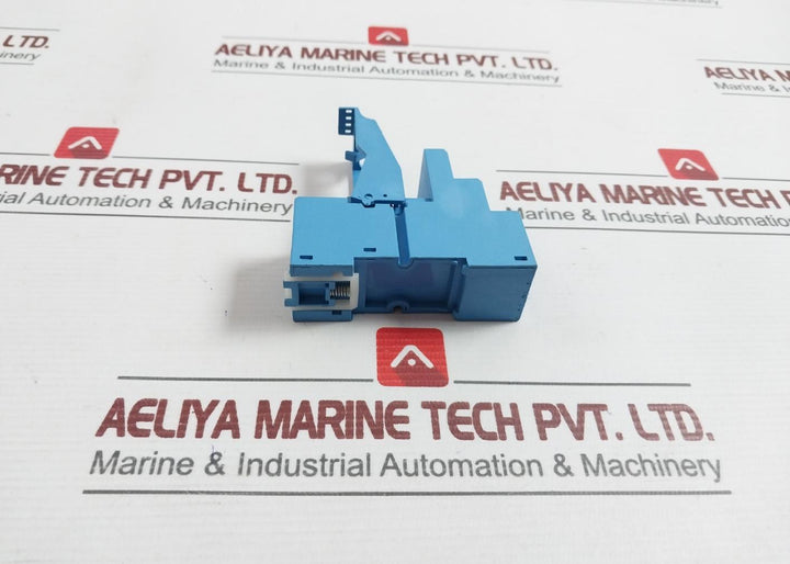 Finder 94.04 Relay Socket