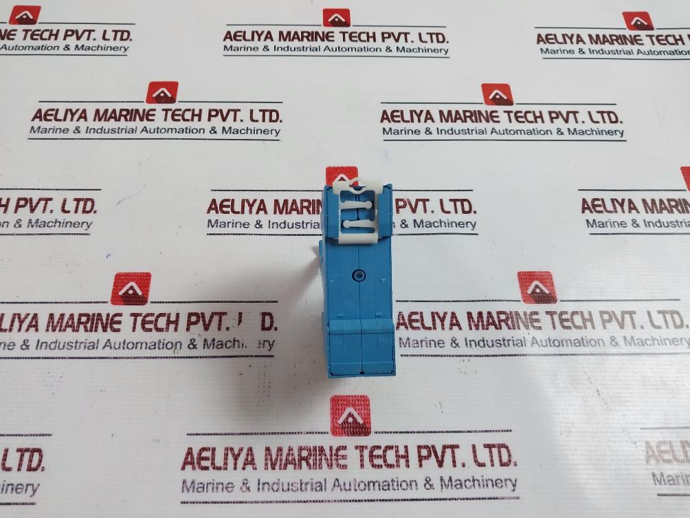 Finder 94.82.3 Relay Screw Terminal (Plate Clamp) Socket