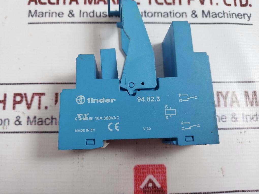 Finder 94.82.3 Relay Screw Terminal (Plate Clamp) Socket