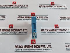 Finder 40.52S Plug In Relay With Socket Coil 95.05 10A 250-300V 99.02.9.024.99