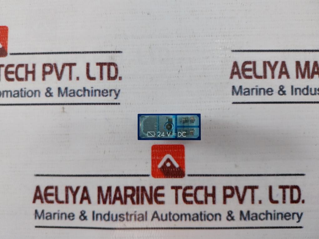 Finder 95.95.1 Relay with Base 40.52